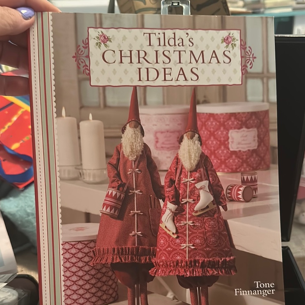 Tilda’s Christmas Ideas by Tone Finnanger, softcover book